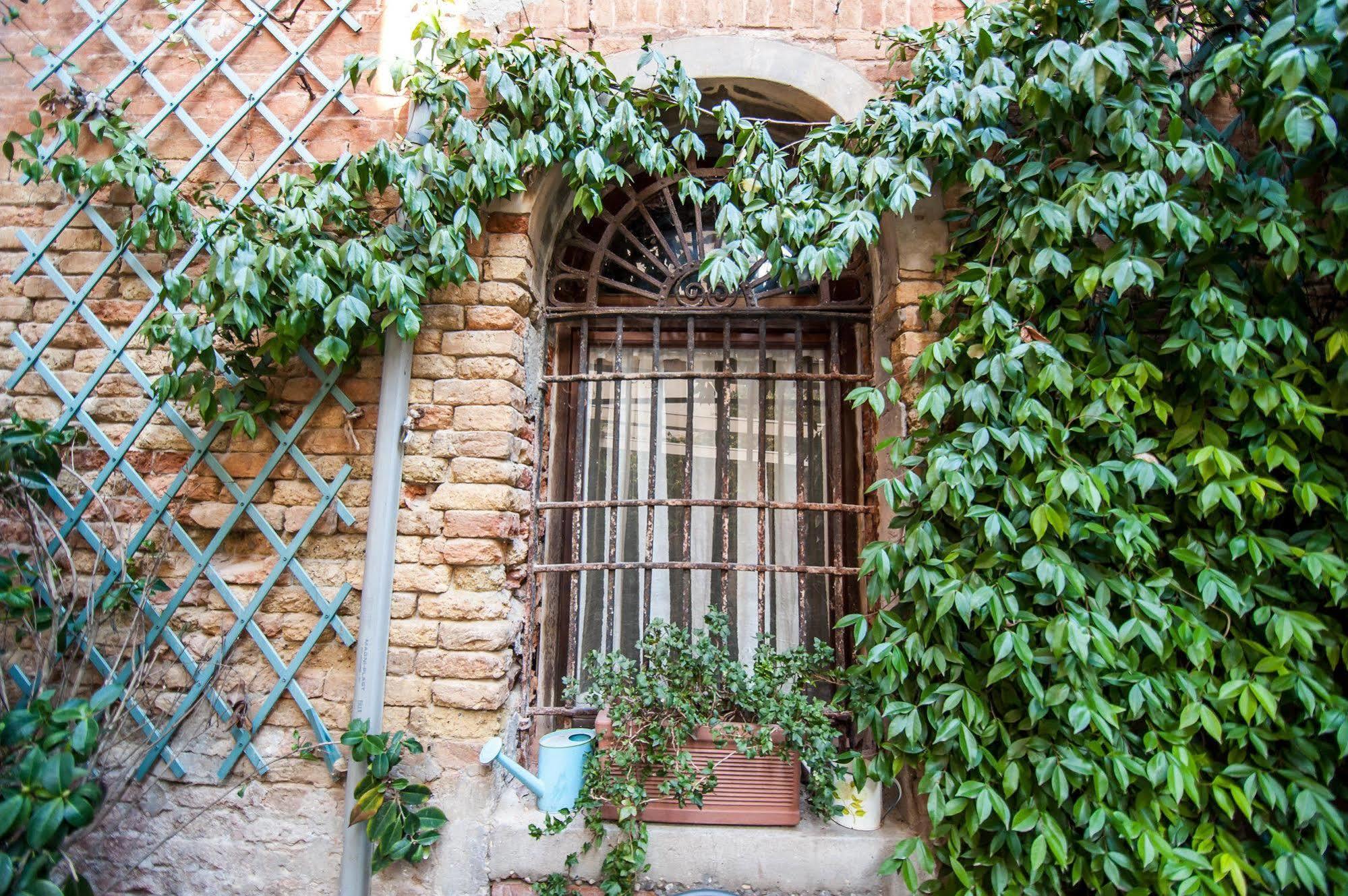 Bed and breakfast 3749 Pontechiodo 3*